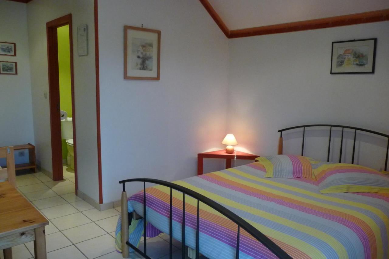Bed and Breakfast Au Rond Chene à Biron Extérieur photo
