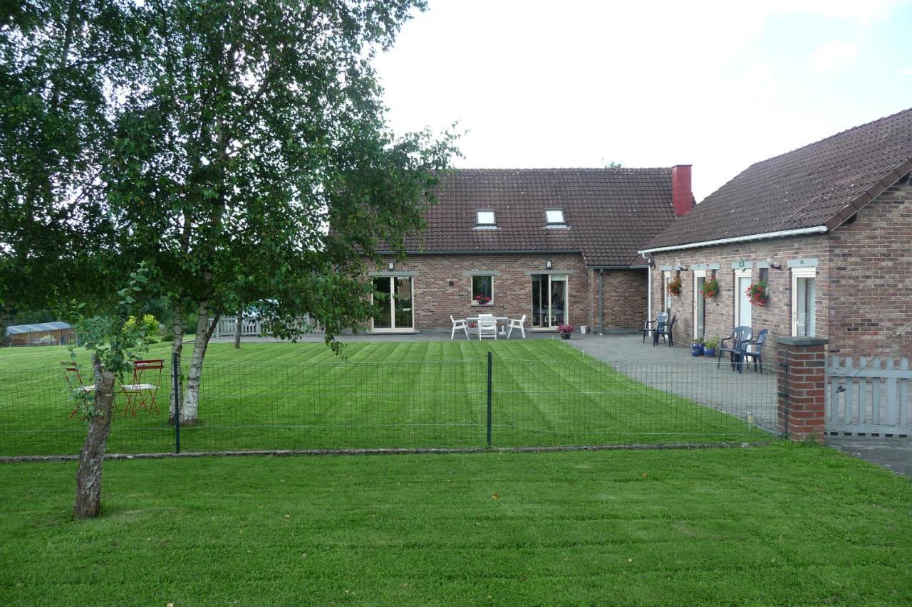 Bed and Breakfast Au Rond Chene à Biron Extérieur photo